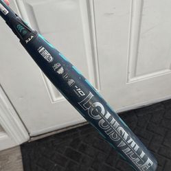 Louisville Kyra 2025 Softball Bat