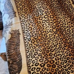 VINTAGE 1950s Peruvian Alpaca Wool Blanket - Santa Catalina - Tiger/Leopard