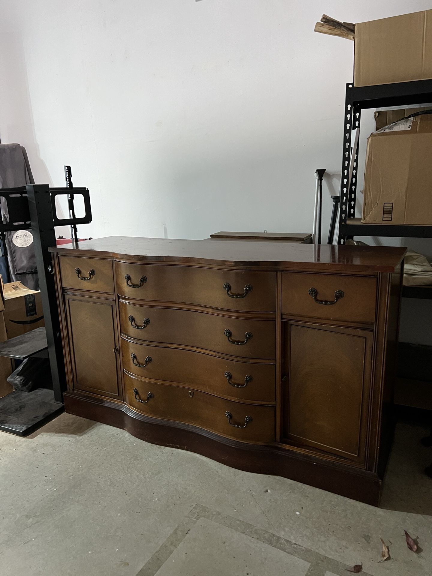Antique Solid Wood Buffet Sideboard – Serpentine Front, Vintage