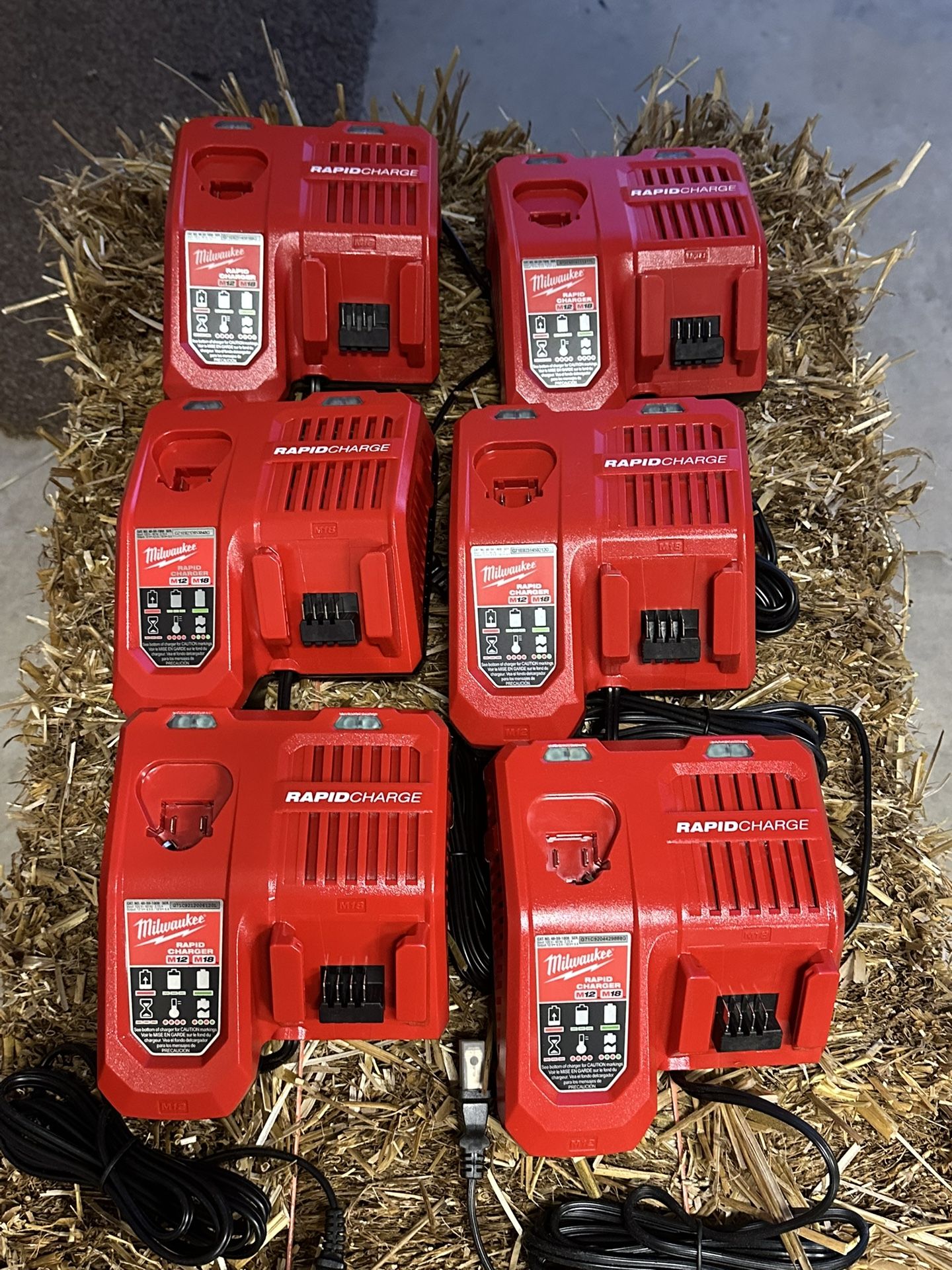 Milwaukee M12/M18 RAPID Charger