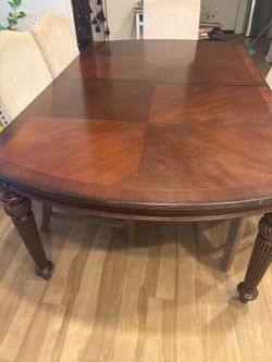 Dinning table