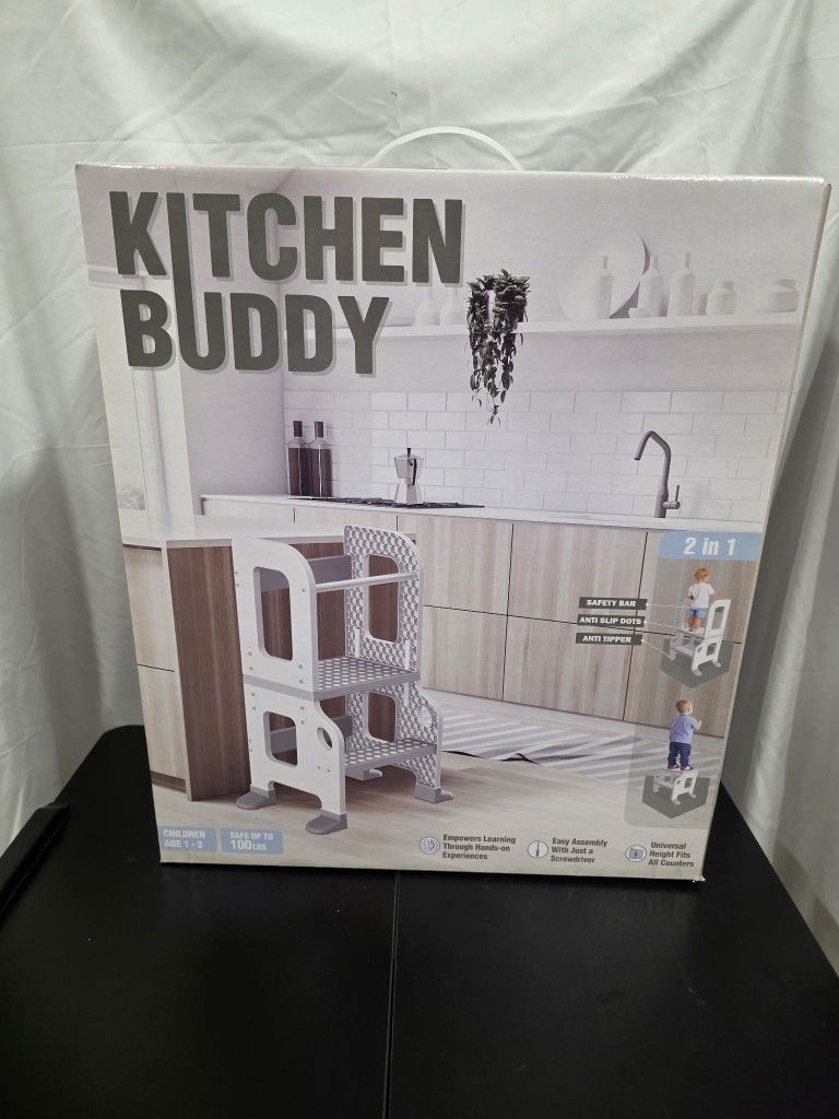 Core Pacific Kitchen Buddy, 2 in 1 Stool