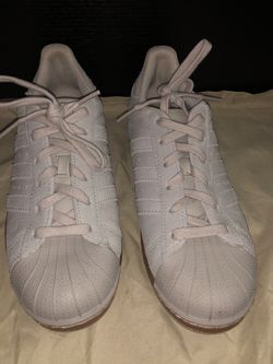 Adidas superstars
