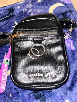 Madden Girl Black Mini Crossbody Bag