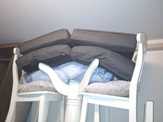 New White Round Table