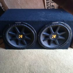 '12 KICKER SUB'S W/ MTX TERMINATOR AMP.