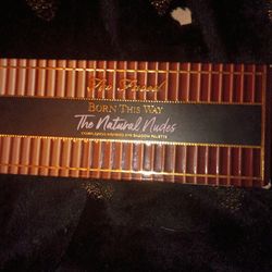 Too Faced Eyeshadow Palette 