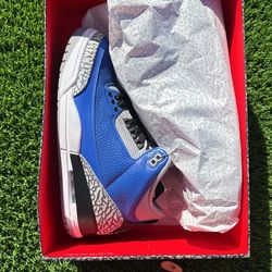 Jordan 3 Varsity Royal Size 8.5