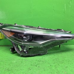 COROLLA 2022 2023 2024 2025 PASSENGER HEADLIGHT OEM 