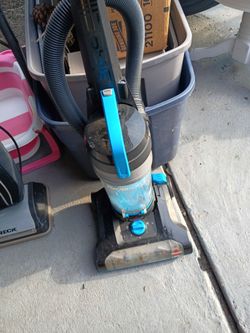 Vacuum cleaner 25