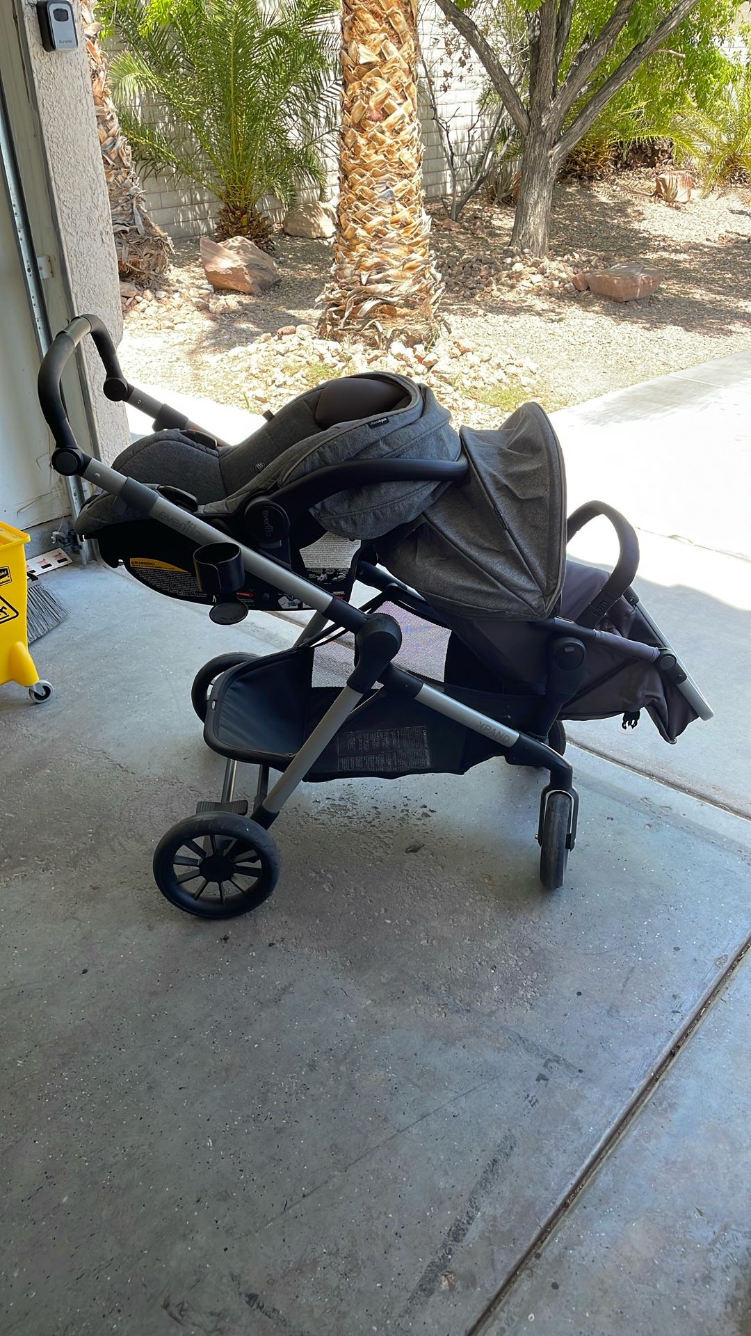 Double Stroller (Evenflo)