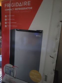 Mini fridge