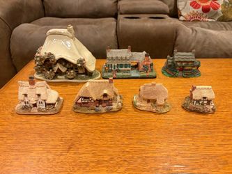 Miniature Cottage Collection โ Thomas Kinkade, Lilliput Lane & Jeffersonโs Ordinarie