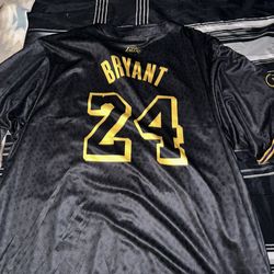 2025 Dodger Kobe Jersey giveaway item