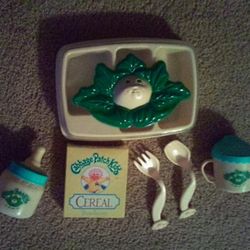 Cabbage Patch Kids feeding Set (Complete)- Unused (1984 Vintage)