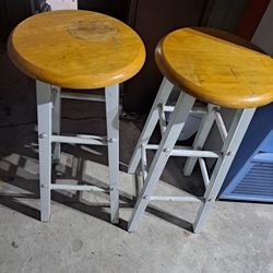 LOT OF 7 BARSTOOLS 