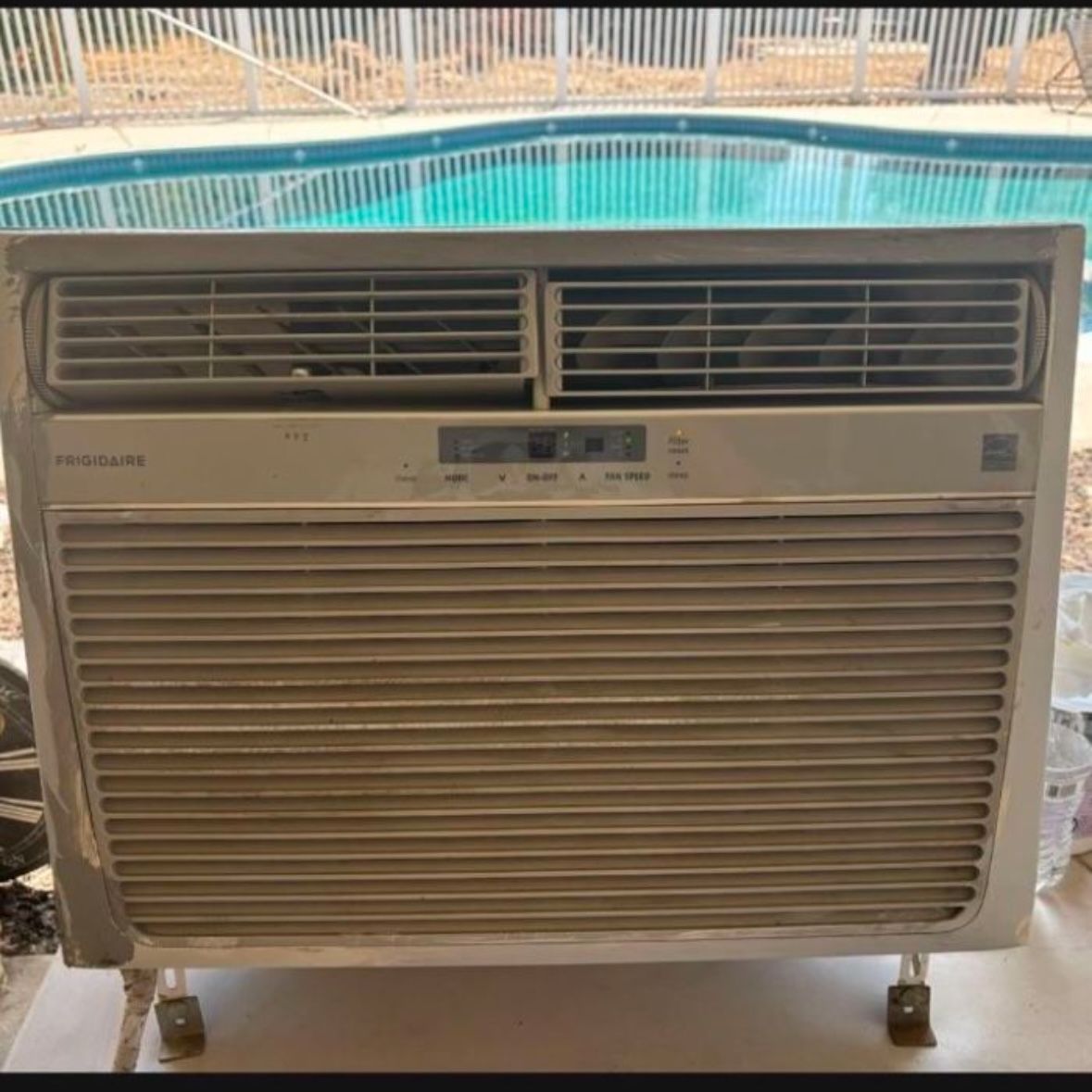 AC Air Conditioner Unit