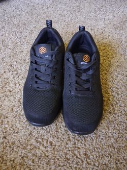 Women's steel toe shoes