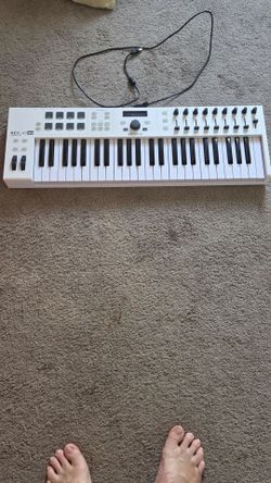 Arturia KeyLab Essential 49 MIDI Keyboard