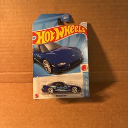 Hot Wheels ‘95 Mazda RX-7 (Milwaukie,OR)