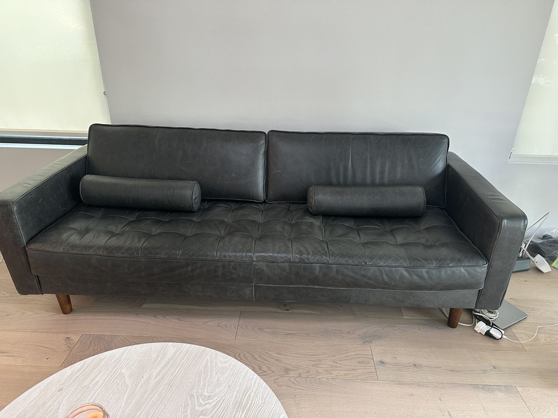 Black Leather Couch 