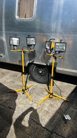 Halogen Plug-in Standing Work Lights- two sets of 2 lights