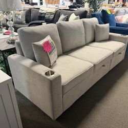 Sleeper Sofa! 🙏💫❤️ $499! Last One! 