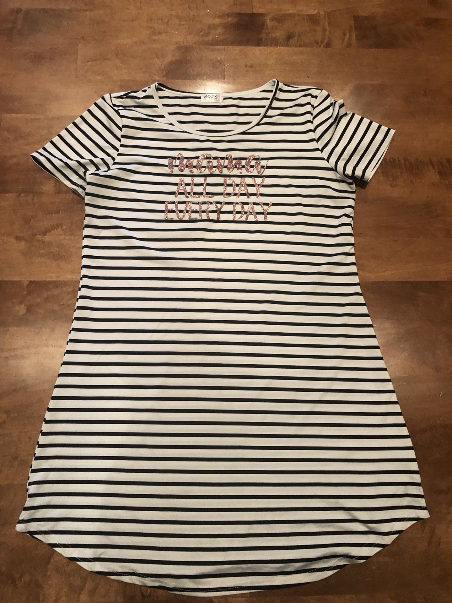 Women’s boutique mama all day T-shirt dress shipping available