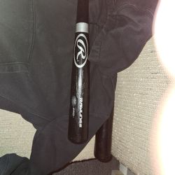 31 Inch Wood Bat. Used Twice With Softer Balls And One Rubber Ball. Bought For Son But He stuck With His Old Wood Bat