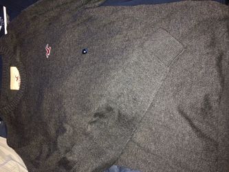 Mens Medium Hollister Sweater
