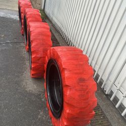 Mini Skid Steer Non Marking Tires