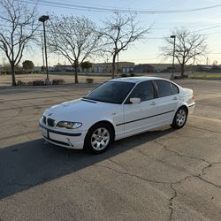 2004 BMW 325i