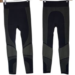 Lululemon Women’s About That Base Tight (leggings)