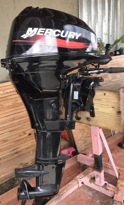 Mercury 15hp. Outboard motor, flat boat, bait boat.