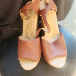 Size 10 Wedges