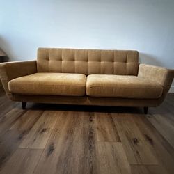 Brand New Couch From Living  Spaces