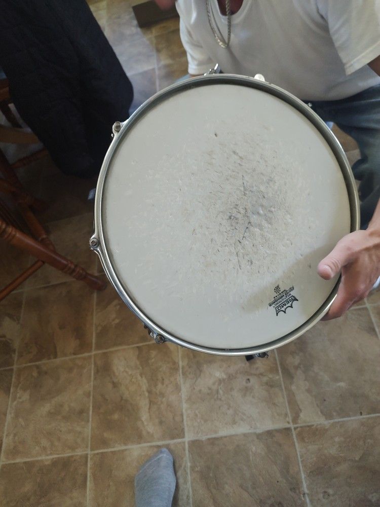 Ludwig Snare Drum With Stand