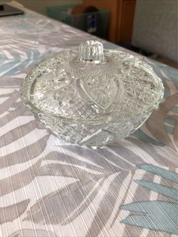 Vtg Clear Cut Candy Dish With Lid - 5” Diameter, 4” Tall