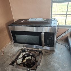 GE MICROWAVE OVEN