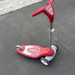 Radio Flyer My 1st Scooter 3 Wheels 2-5 years