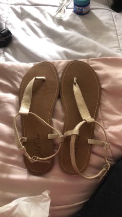 Sandles shoes