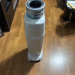 Diaper genie
