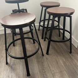 Bar Stools 