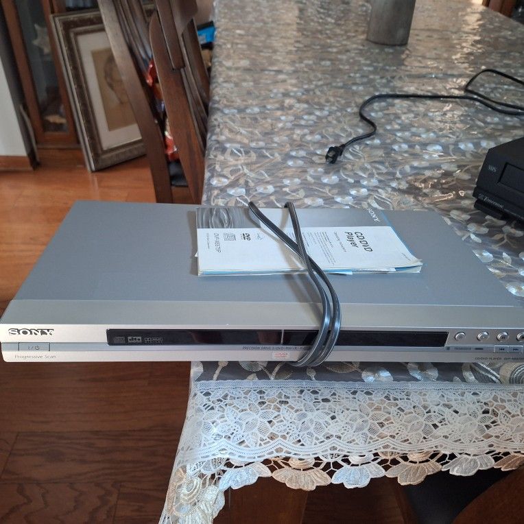 Sony DVD Cd Player