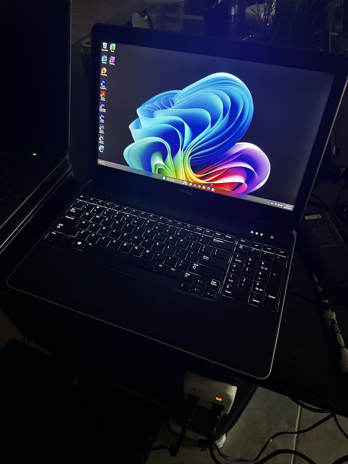 FAST Laptop i7 16GB RAM!