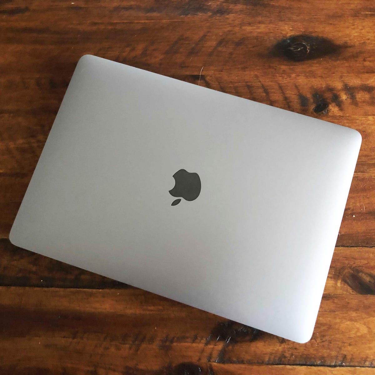 Macbook Air M1 Chip (Silver Grey)