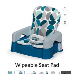 Safety 1st Deluxe Sit, Snack & Go Convertible Booster