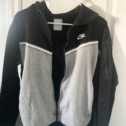 Nike Tech SWEATER (L) Dupe