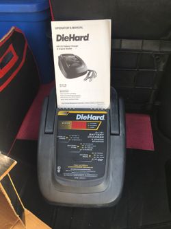 12/6 V DieHard Dual Battery Charger & Engine Starter
