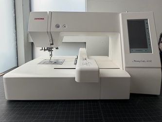 Janome Memory Craft 400E Embroidery Machine